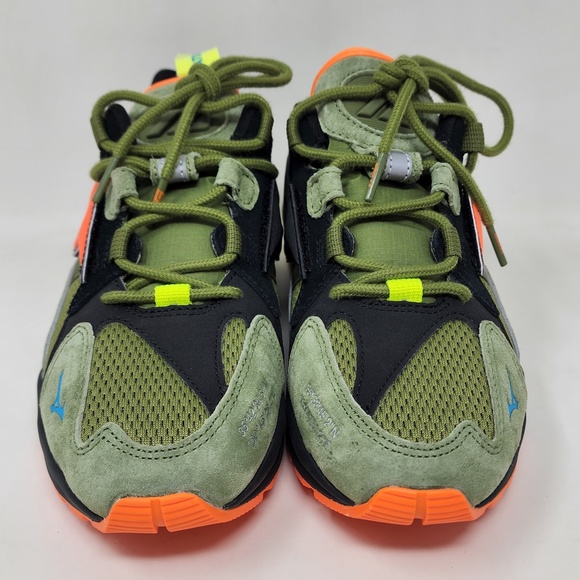 Mizuno Wave Rider 1 24Karats x Mita Sneakers main image 4